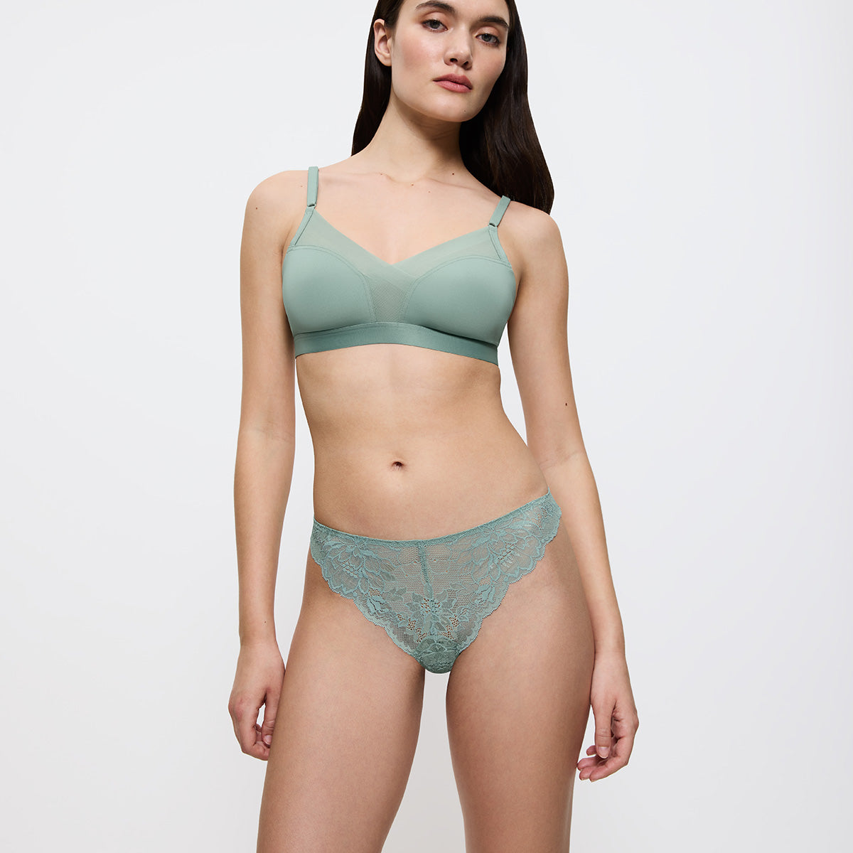 Triumph Amourette Charm T brazilian trusse, grøn - 10218296 - 1773 - Abstinthe