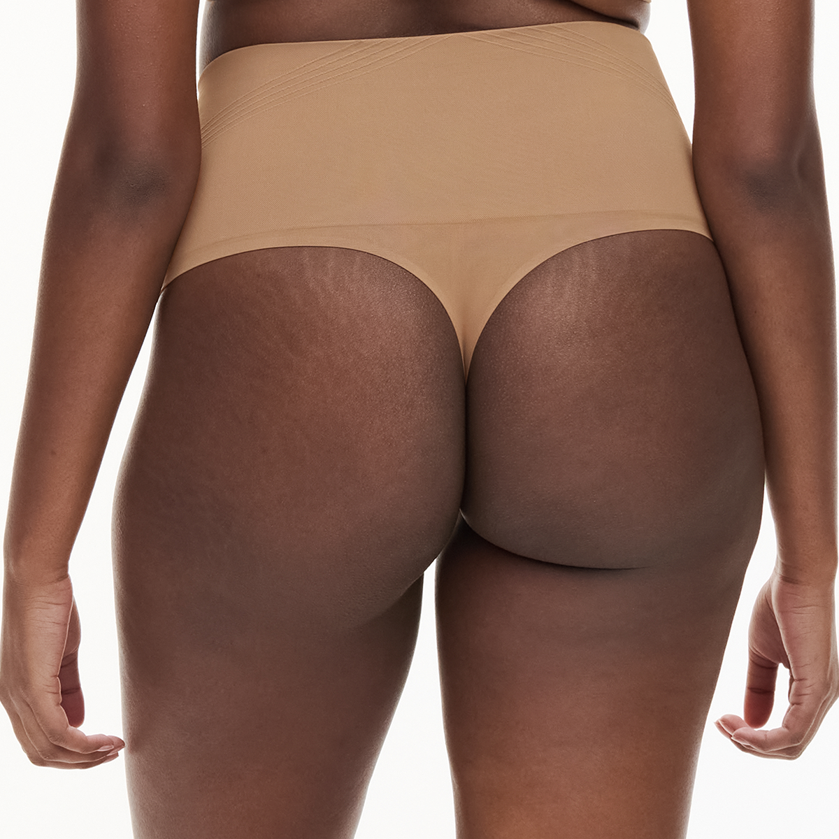 Chantelle Smooth Comfort Shapewear High-Waisted g-streng, brun - C10U90 - 040 - Terracotta