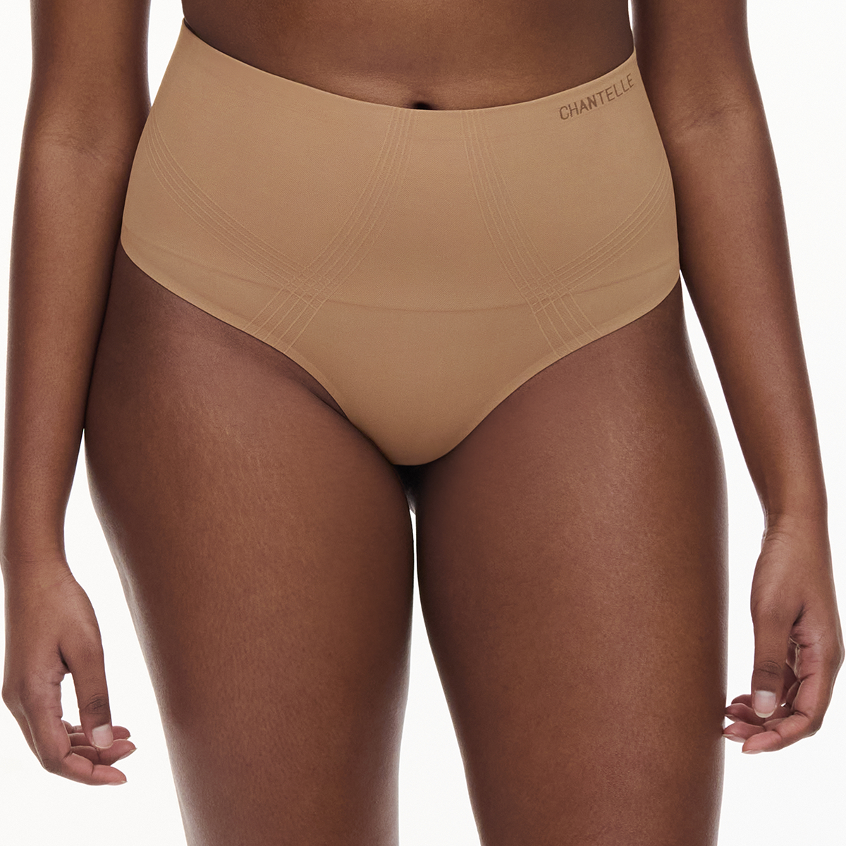 Chantelle Smooth Comfort Shapewear High-Waisted g-streng, brun - C10U90 - 040 - Terracotta