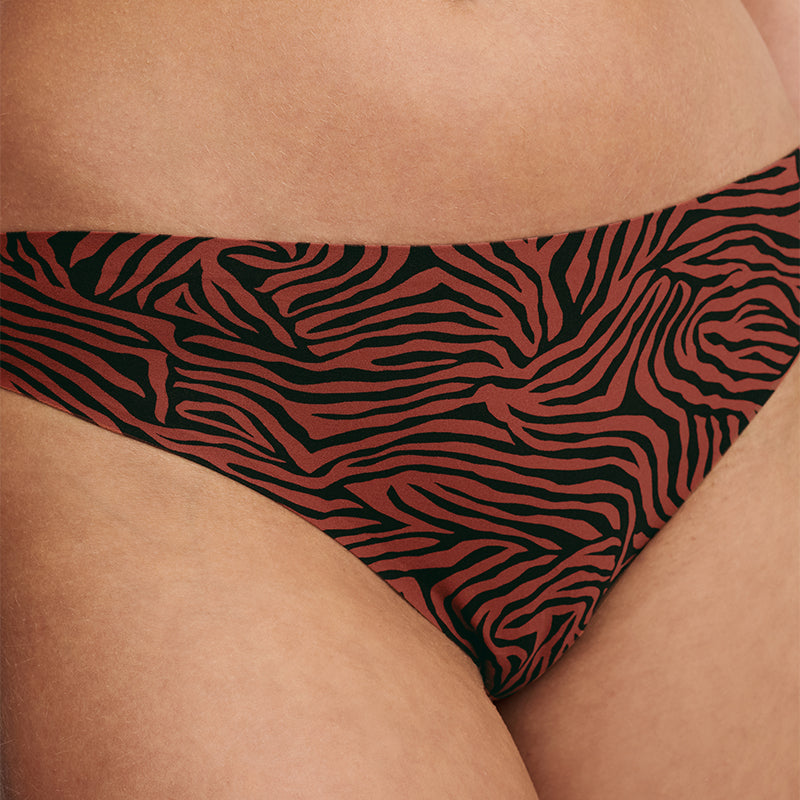 Chantelle SoftStretch g-streng, brun - C11D90 - 08X - Safari Print