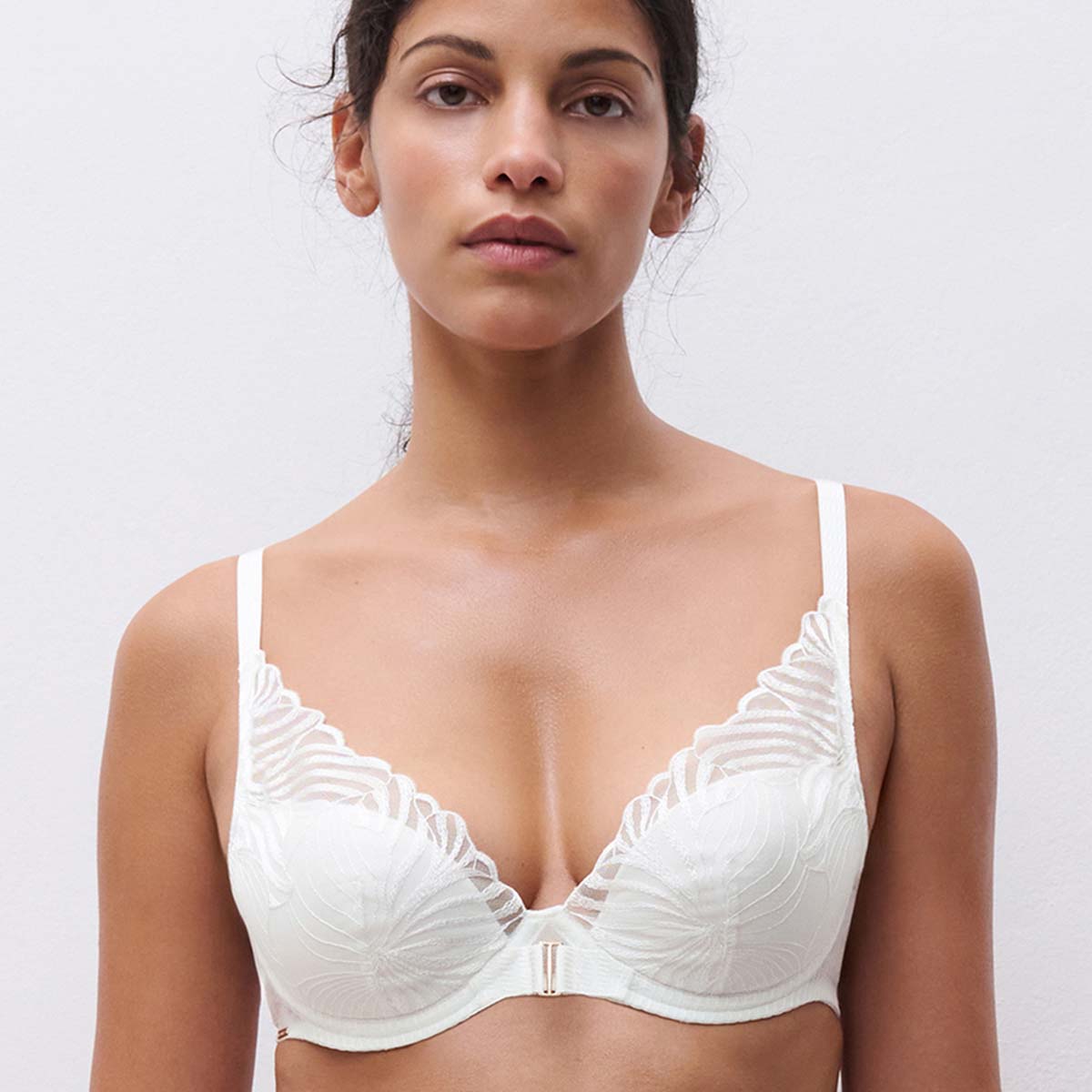 Chantelle Legend BH med bøjle, natural - C15YNA - 0LW - Milk