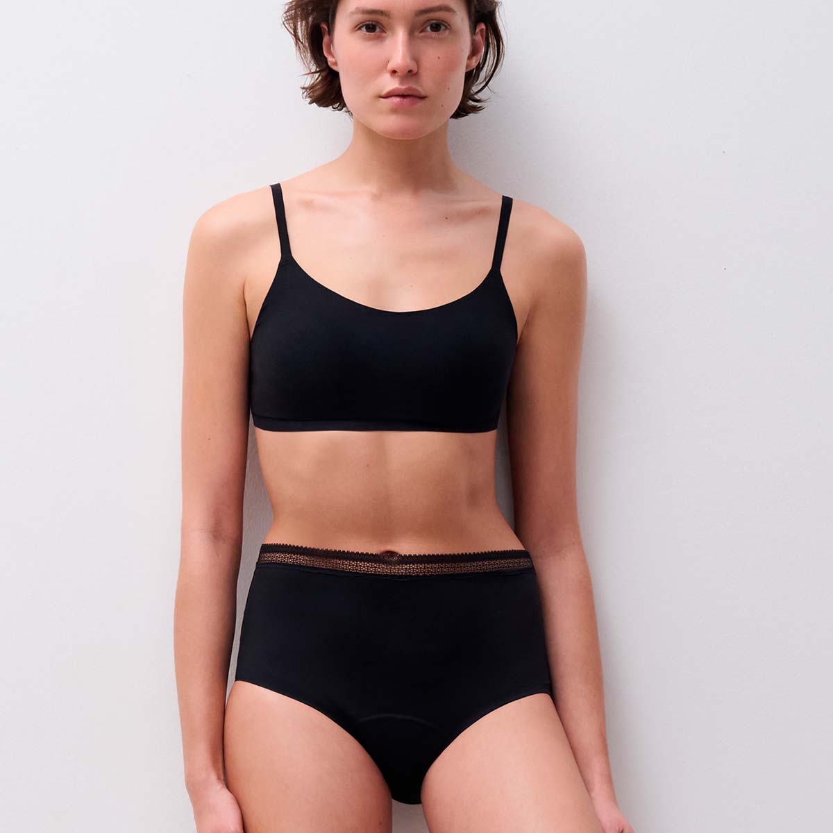 Chantelle Period Maxi trusse menstruationstrusse, sort - C16L70 - 011 - Black