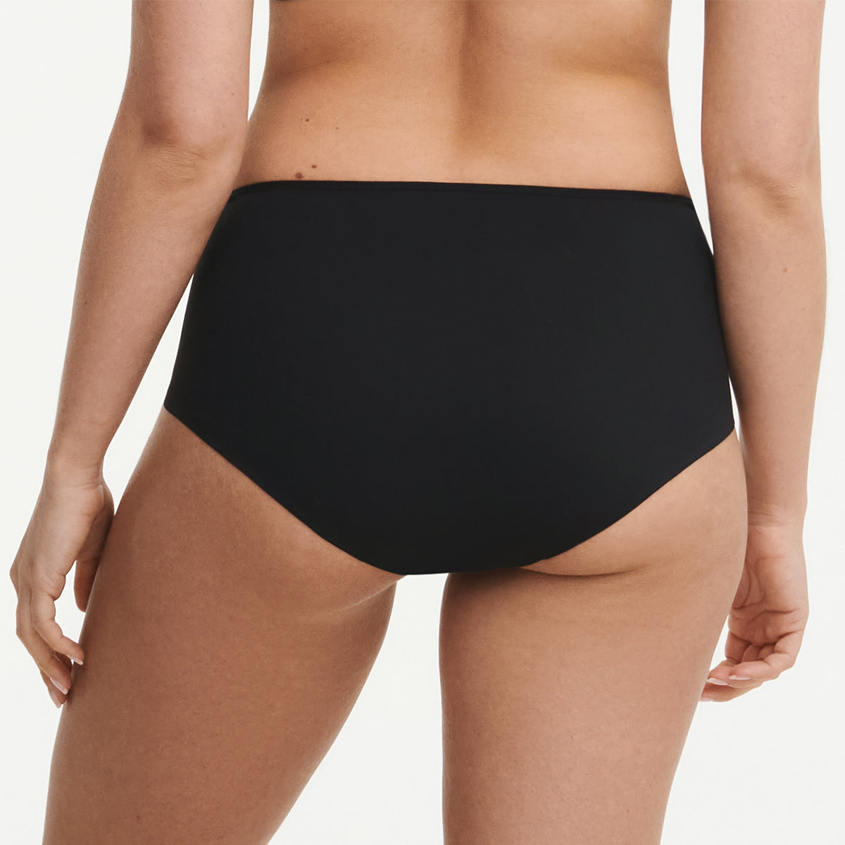 Chantelle Graphic maxi trusse, sort - C21S80 - 011 - Black