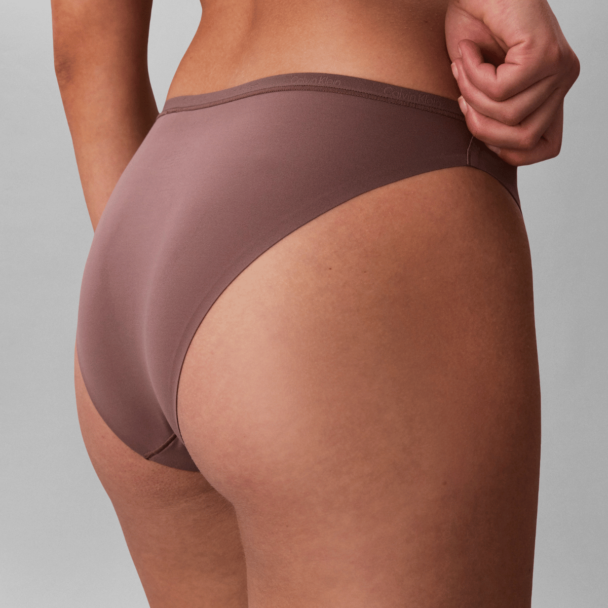 Calvin Klein Perfectly Fit tai trusse, brun - LV00QF8253 - PJS - Botanical Brown