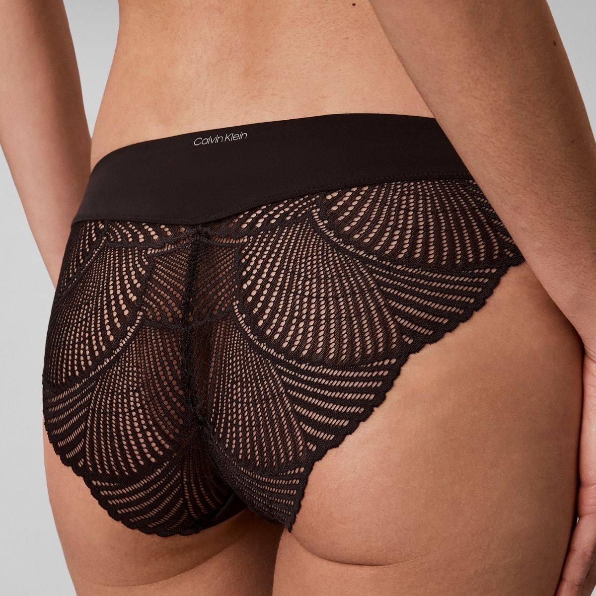 Calvin Klein Perfectly Fit tai trusse, sort - LV00QF8969 - UB1 - Black