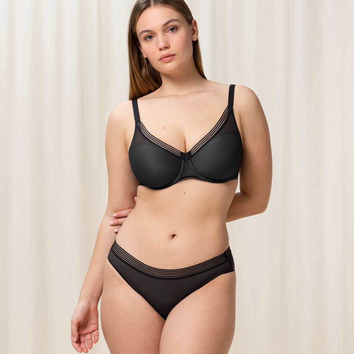 Triumph Infinite Sensation W01 - Black - 10190474-0004