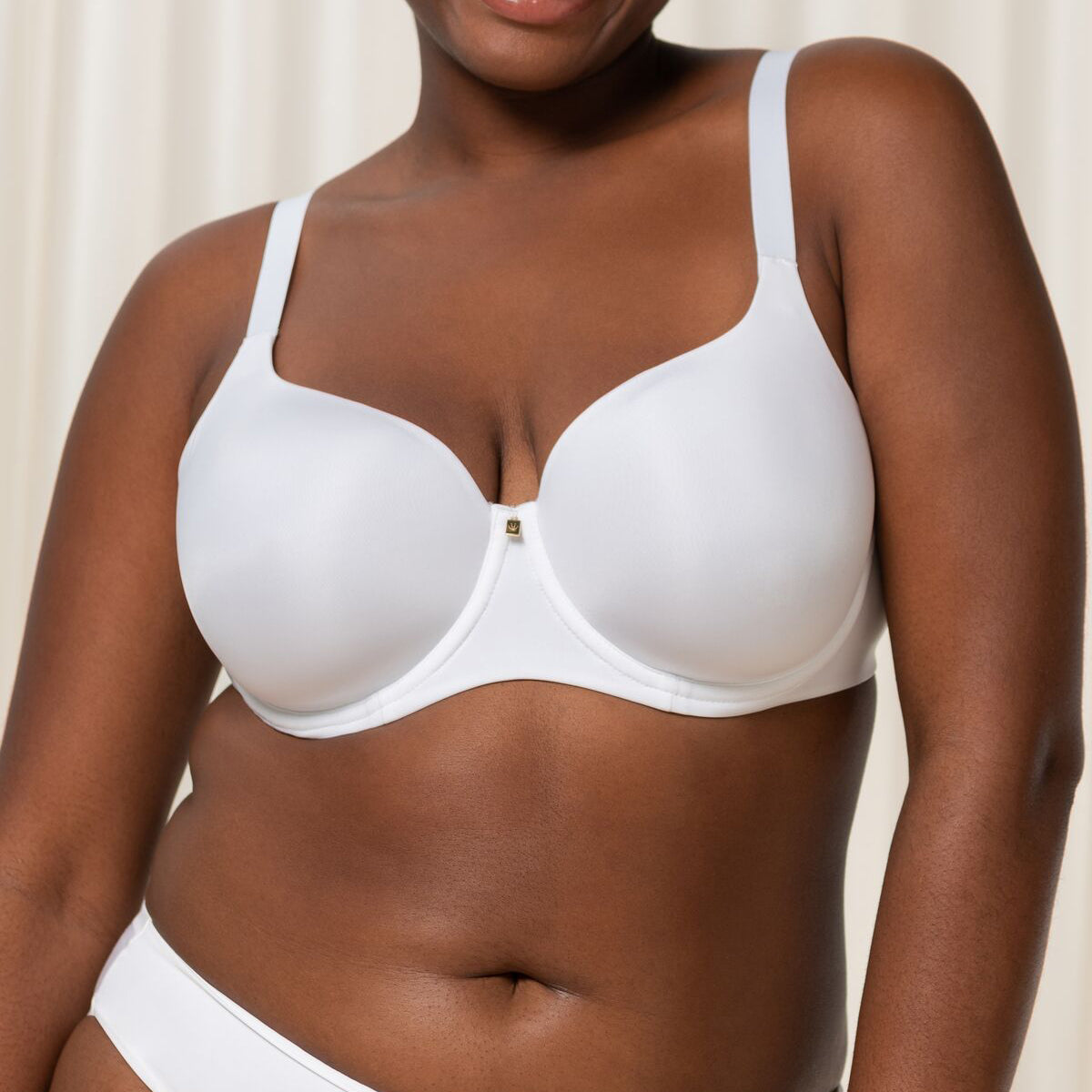 Triumph Body Make-Up Essentials WP - White - 10190664-0003