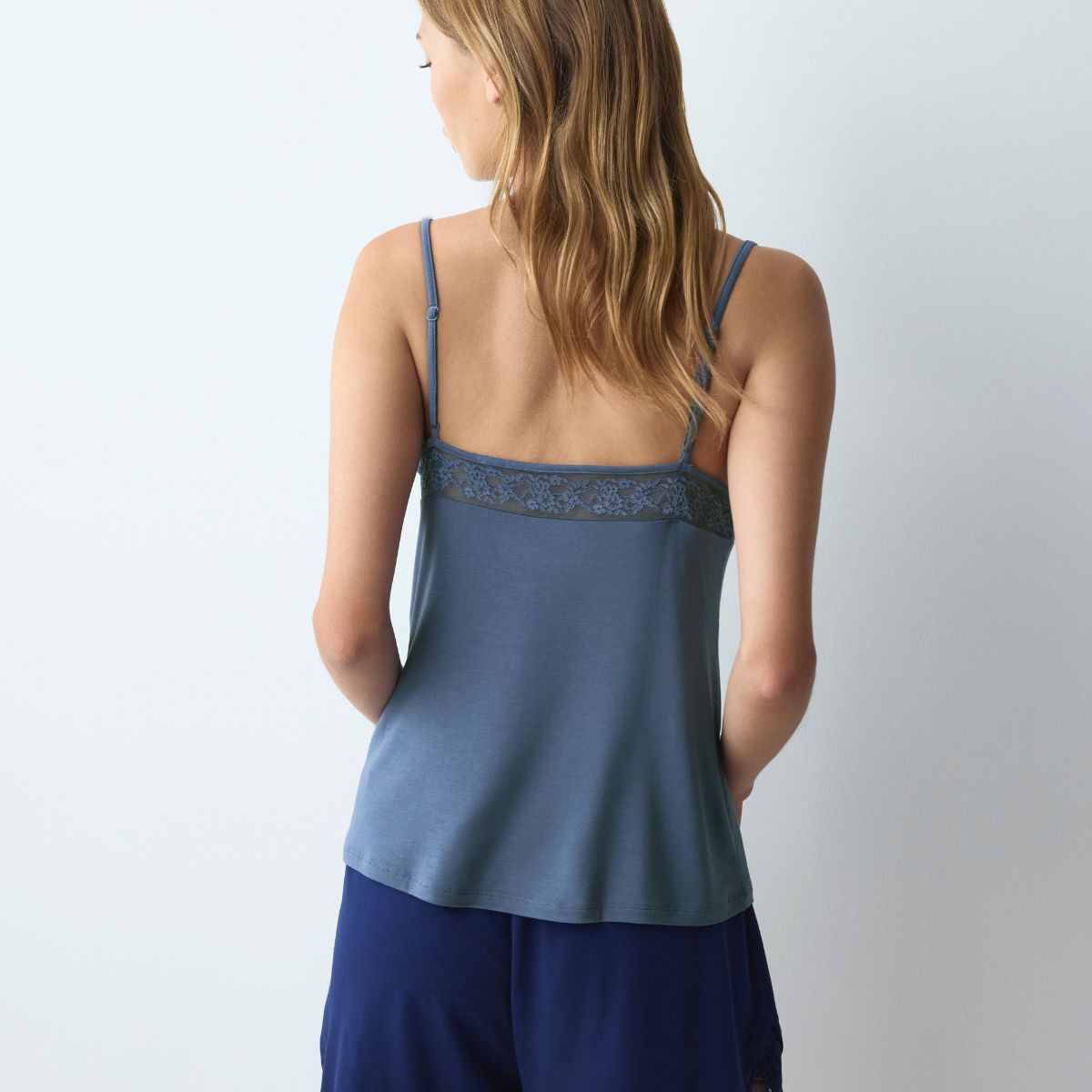 Triumph Comfort Allure top, blå - 10229178 - 7873 - Indigo Veil