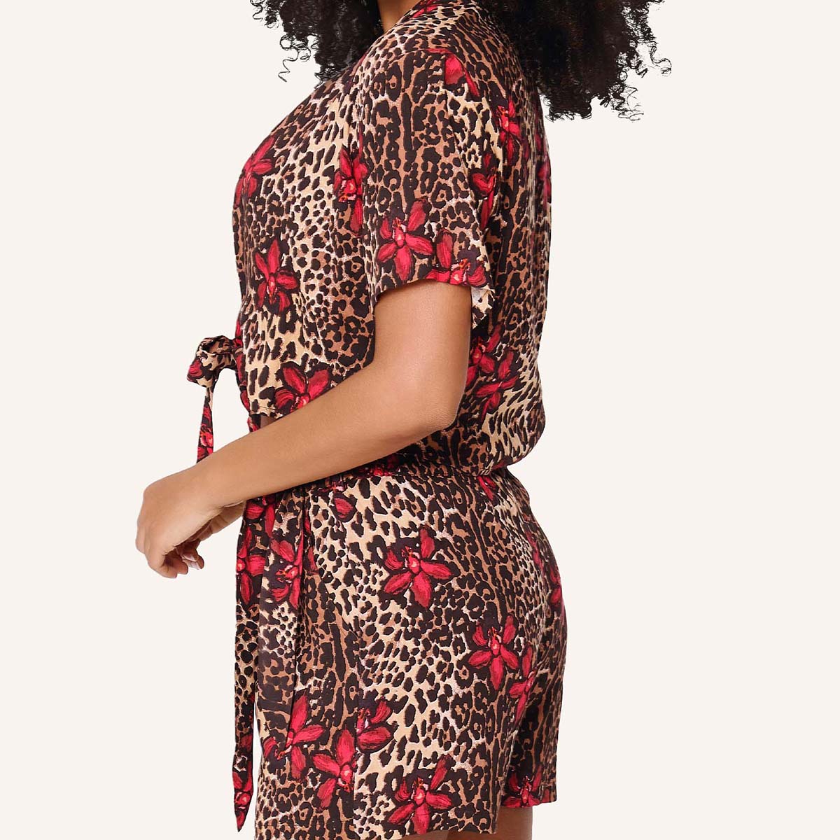 LingaDore Leopard Flower Shine t-shirt- og shorts-sæt, leopard - 8201SET - 388 - Leopard Print