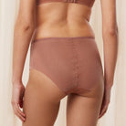 Triumph Signature Sheer - Toasted Almond - 10215936-6901